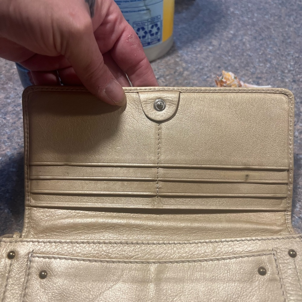 Chloe Metallic Gold Wallet - Picture 13 of 13